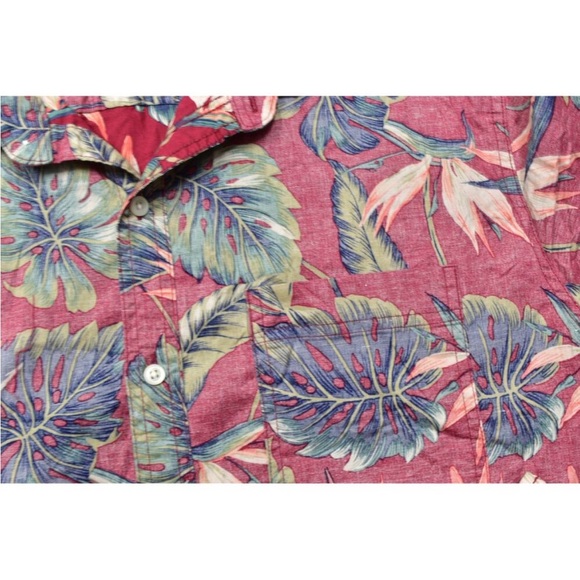 American Eagle Floral Shirt - Picture 5 of 7